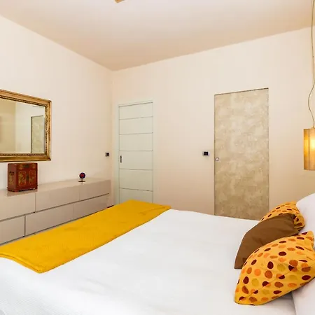 Casa Lami In Zona Cenisia By Wonderful Italy Turijn